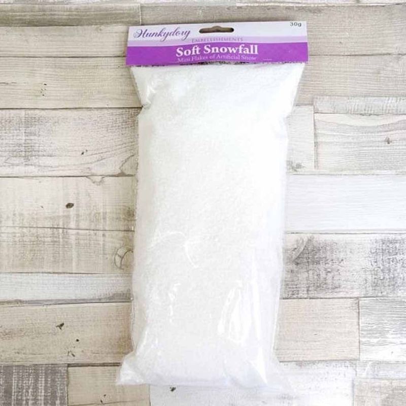 Soft Snowfall Flakes For Paper Crafting 30g