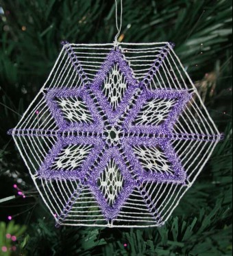 Mini Snowflake Christmas Torchon Bobbin Lace 