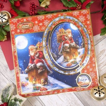 Santa's Here Luxury Topper Paper Craft Set fo